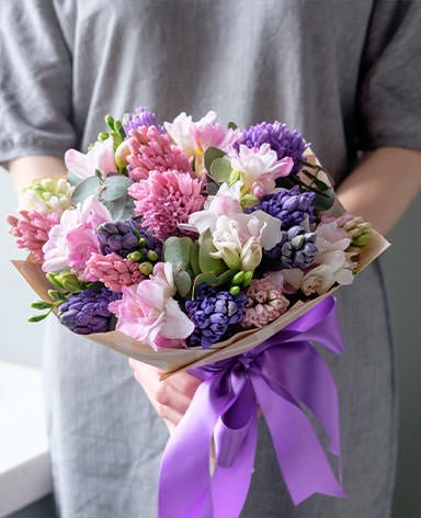 Бесплатная доставка цветов в Зернограде